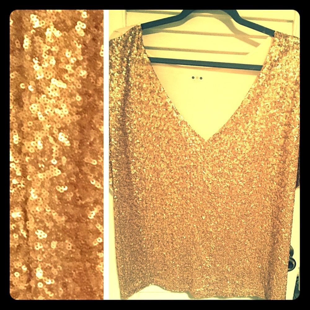 Three Dots gold sequin top